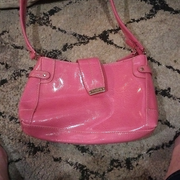 Liz Claiborne clutch - Picture 2 of 4